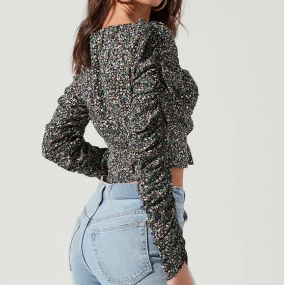 ASTR The Label Livie Floral Ruched Smocked Sleeve Top Sweetheart Neck SZ XS NWT - Picture 12 of 12